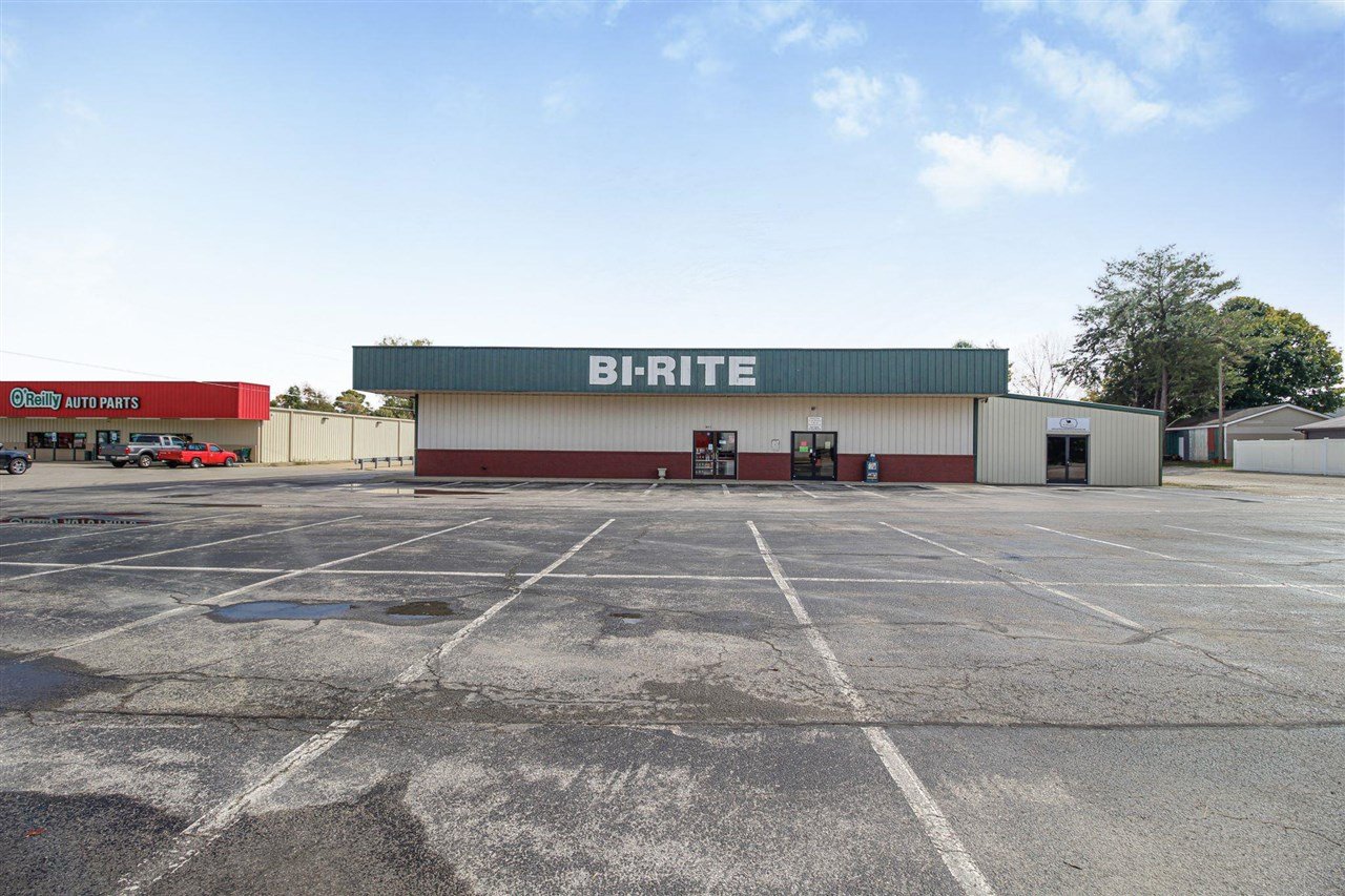 607 S Dixie Highway, Cave City, KY 42127 For Sale | Crexi.com
