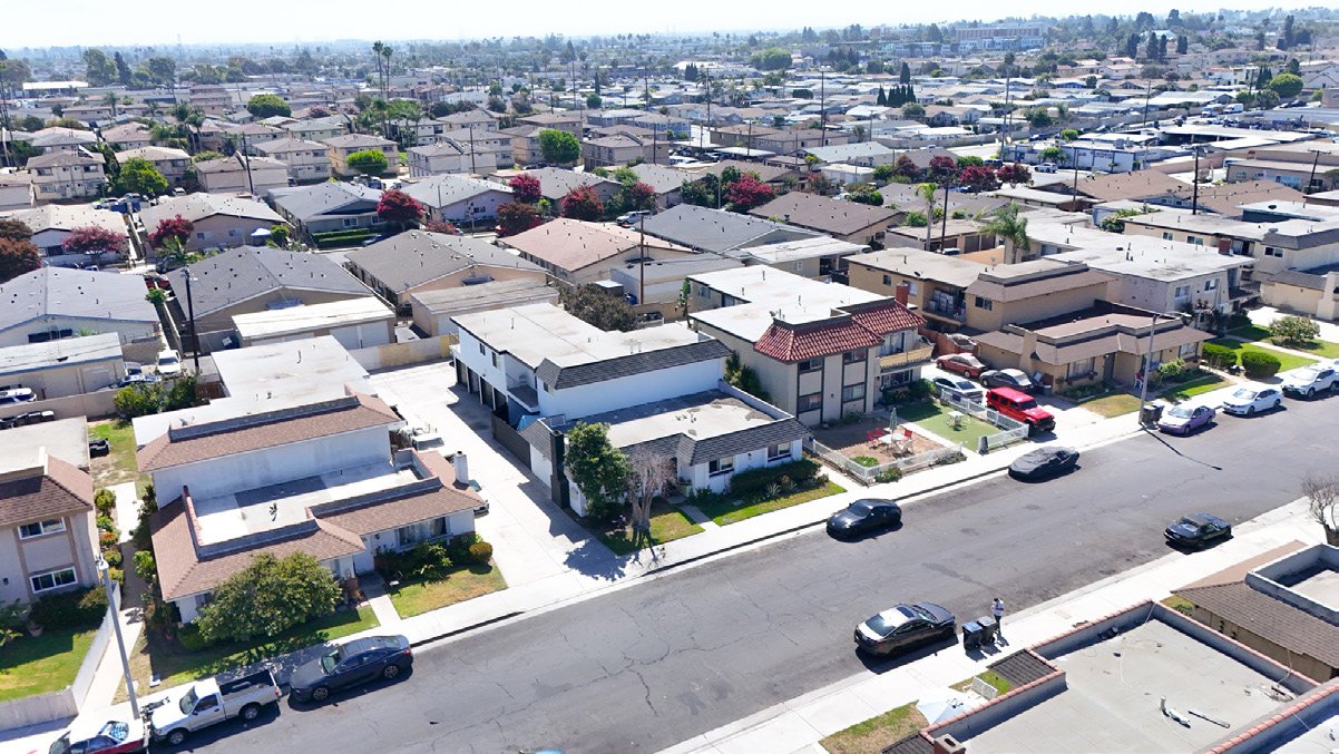 17412 Dairyview Circle, Huntington Beach, CA 92647 For Sale | Crexi.com