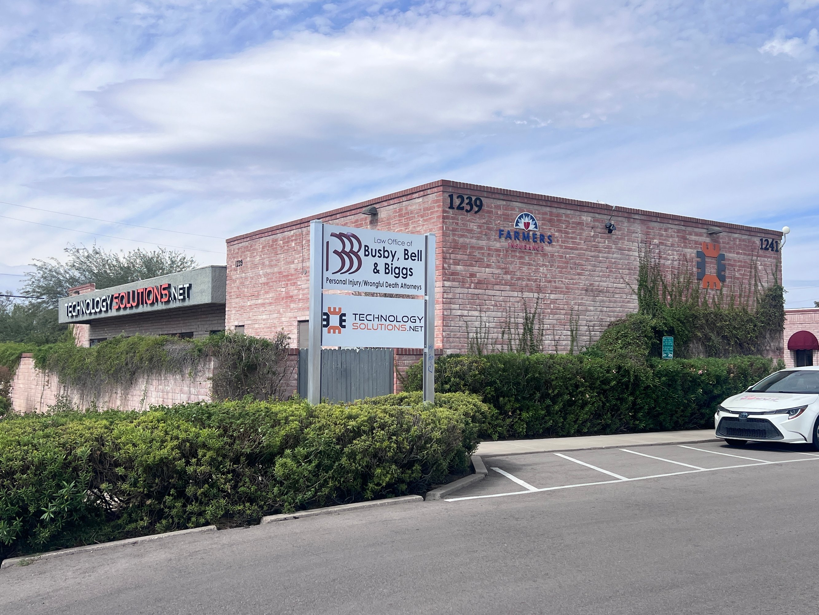 1239 E. Prince Road, Tucson, AZ 85719 For Sale | Crexi.com