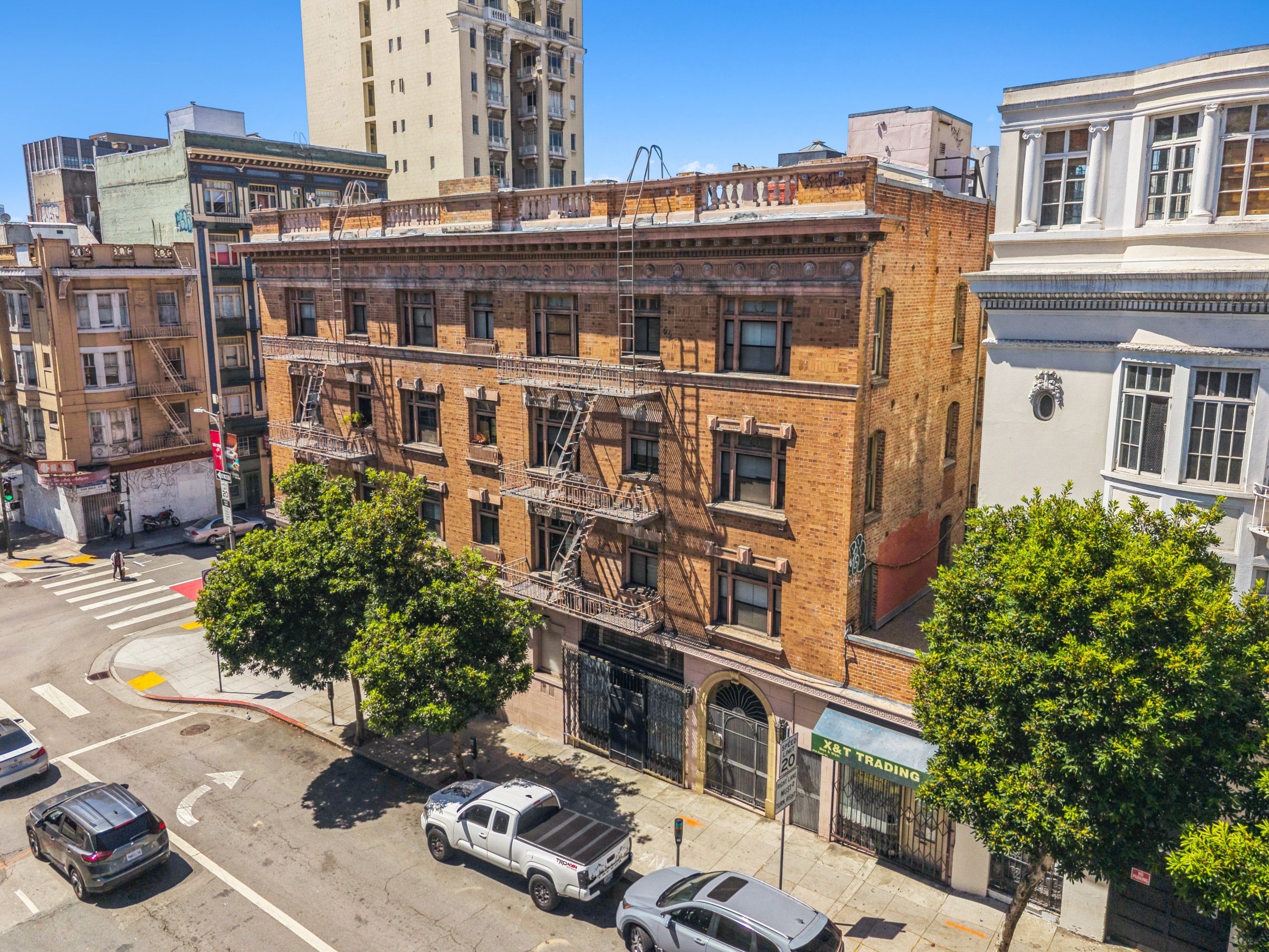 611-615 Hyde Street, San Francisco, CA 94109 For Sale | Crexi.com