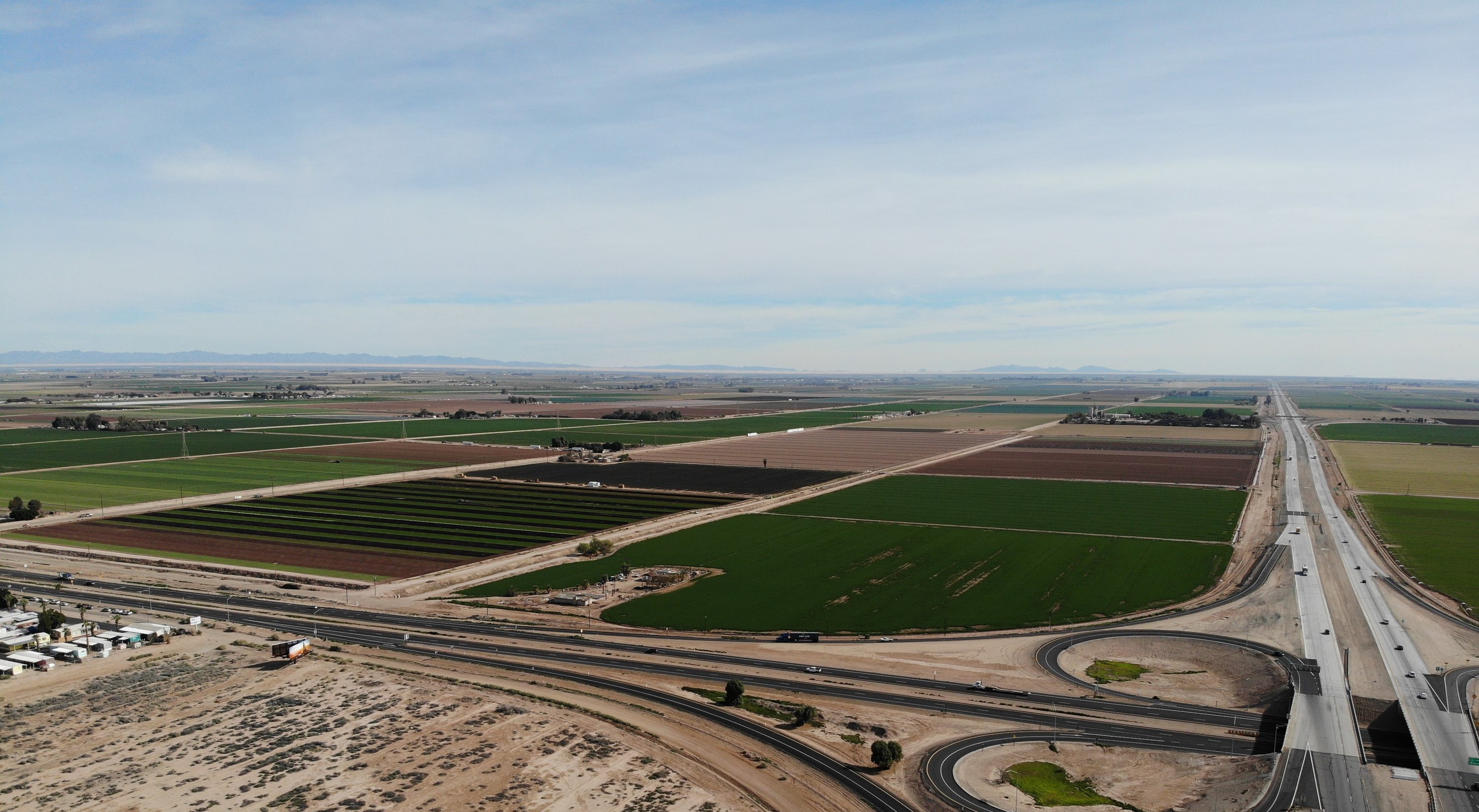 350 E Dealwood Rd, El Centro, CA 92243