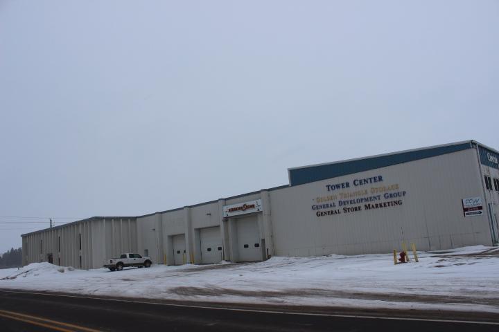 1105 4Th St SE, Hampton, IA 50441