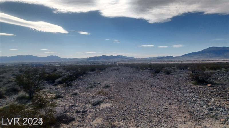 1561 E Bonita Ave, Pahrump, NV 89060