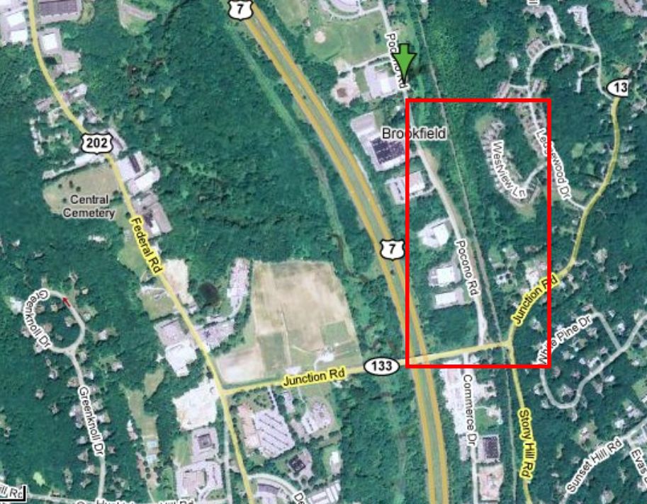 71 Pocono Rd, Brookfield, CT 06804