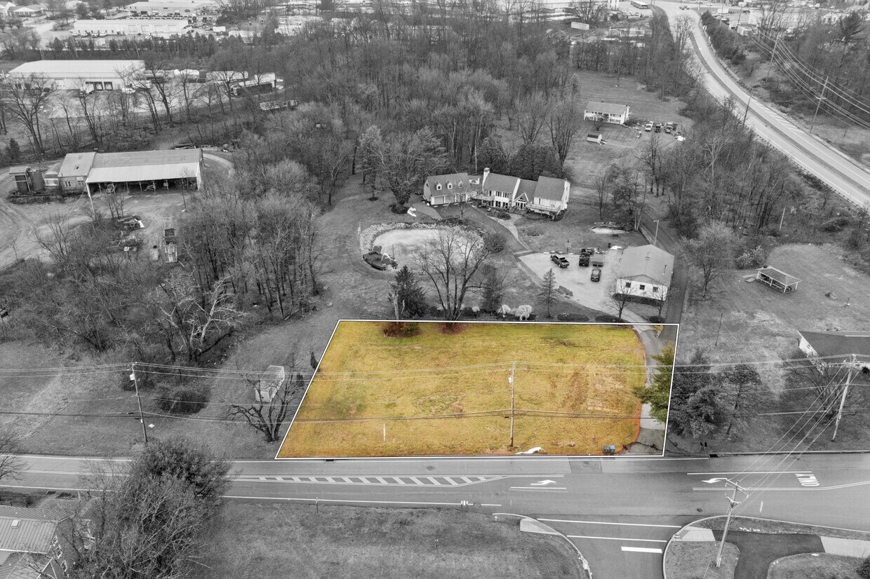 164 Byers Rd, Chester Springs, PA 19425