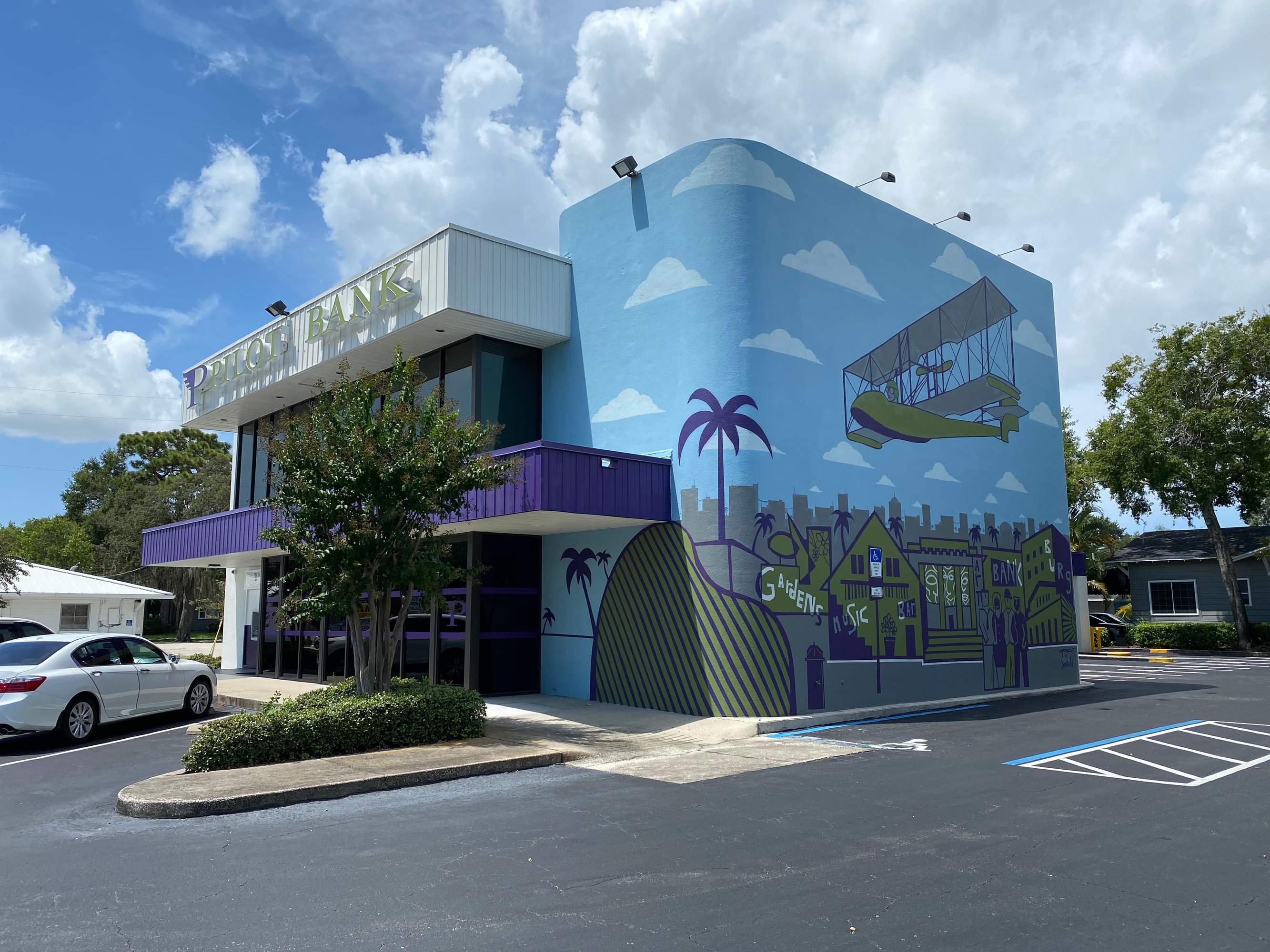 2180 4Th St N, St Petersburg, FL 33704