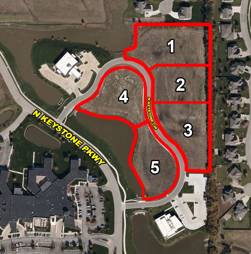 2131 Keystone Cir, Andover, KS 67002