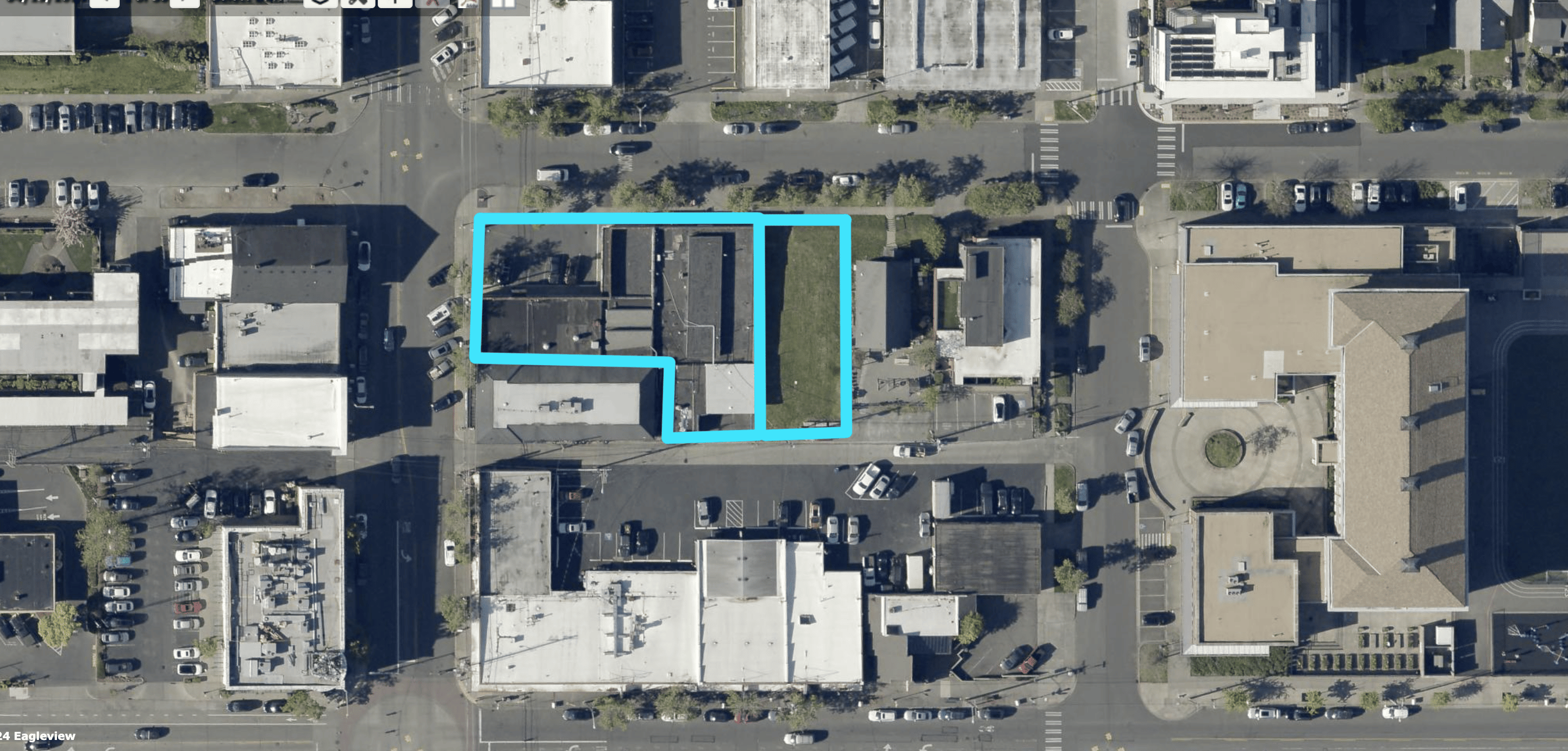 2621 N Proctor St, Tacoma, WA 98407