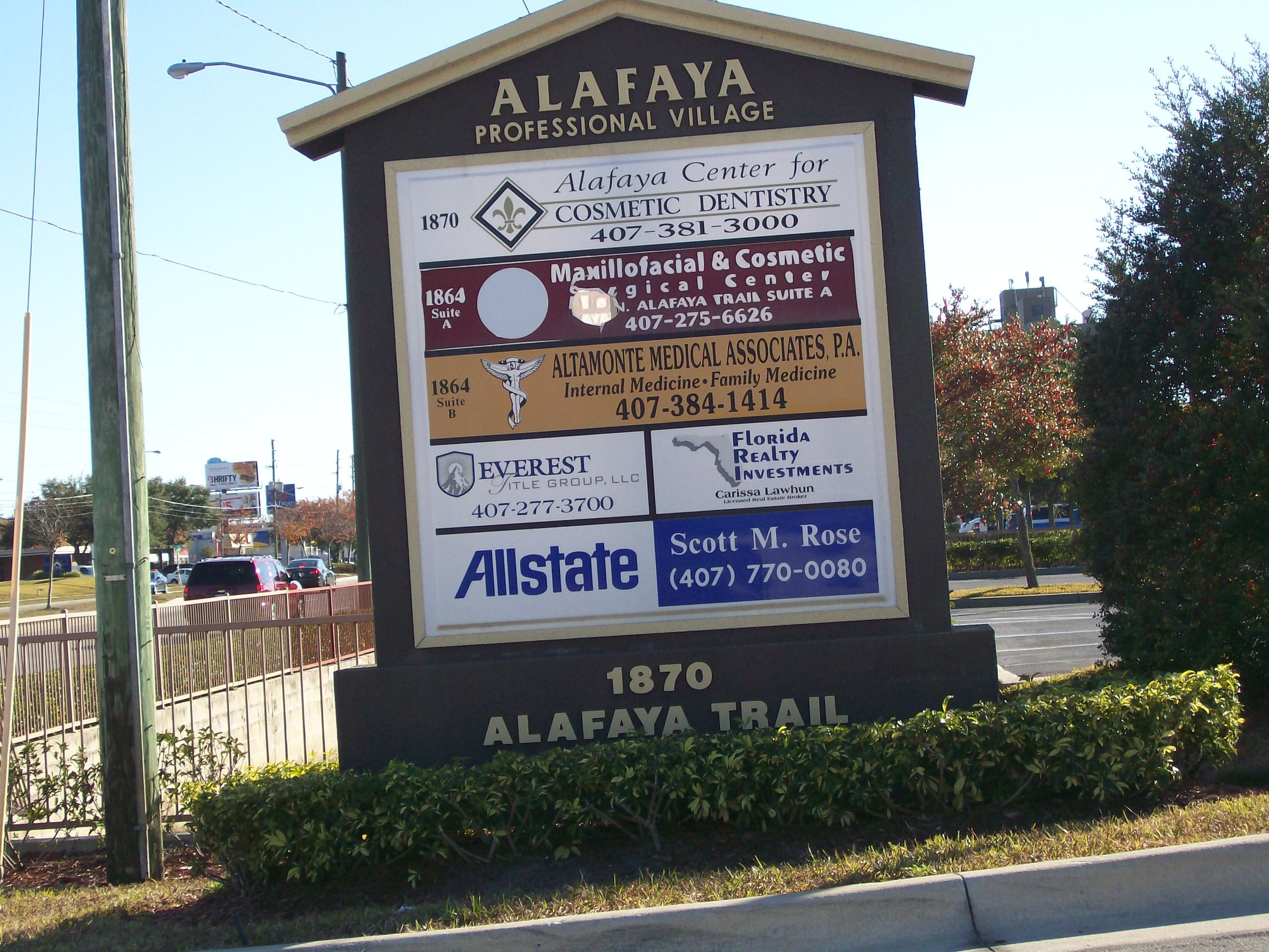 1858 N Alafaya Trl, Orlando, FL 32826