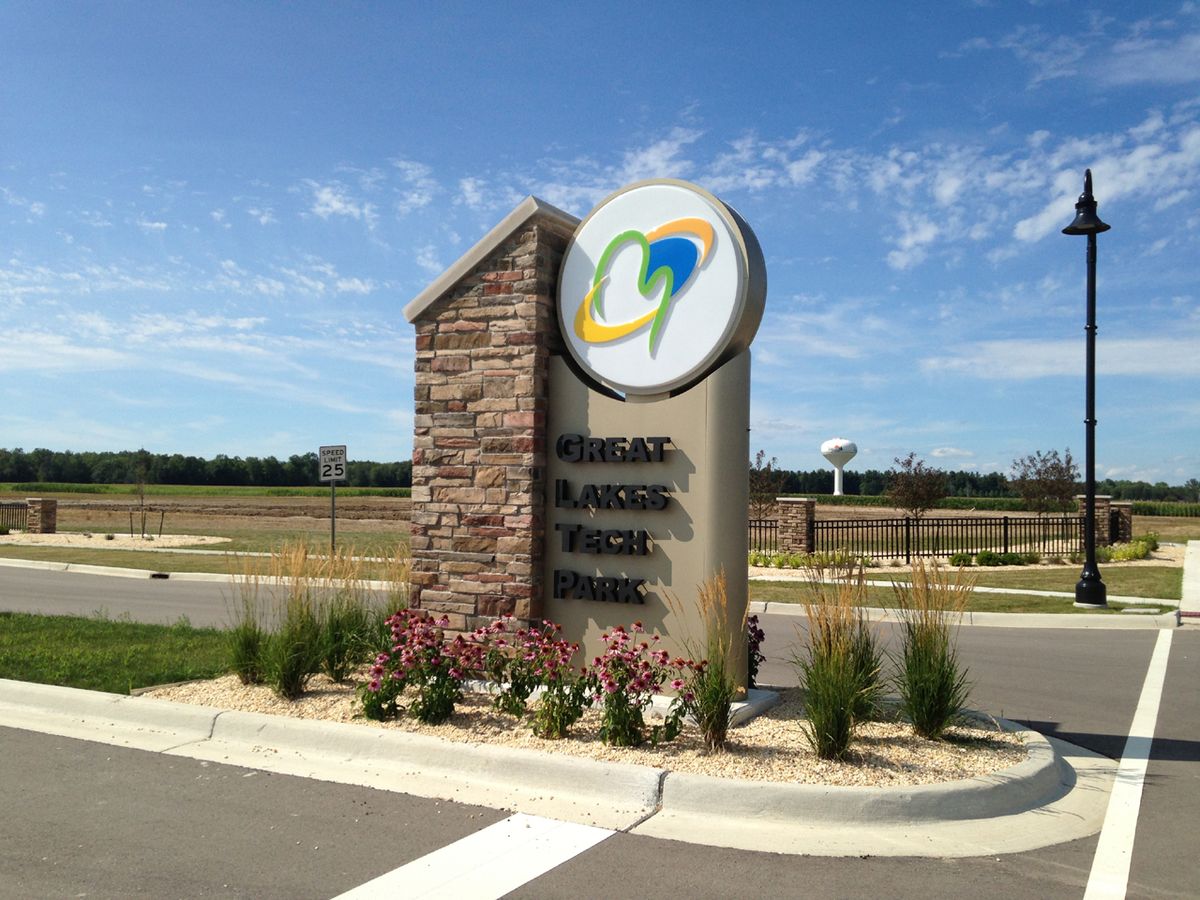 705 N Graham St, Saginaw, MI 48609