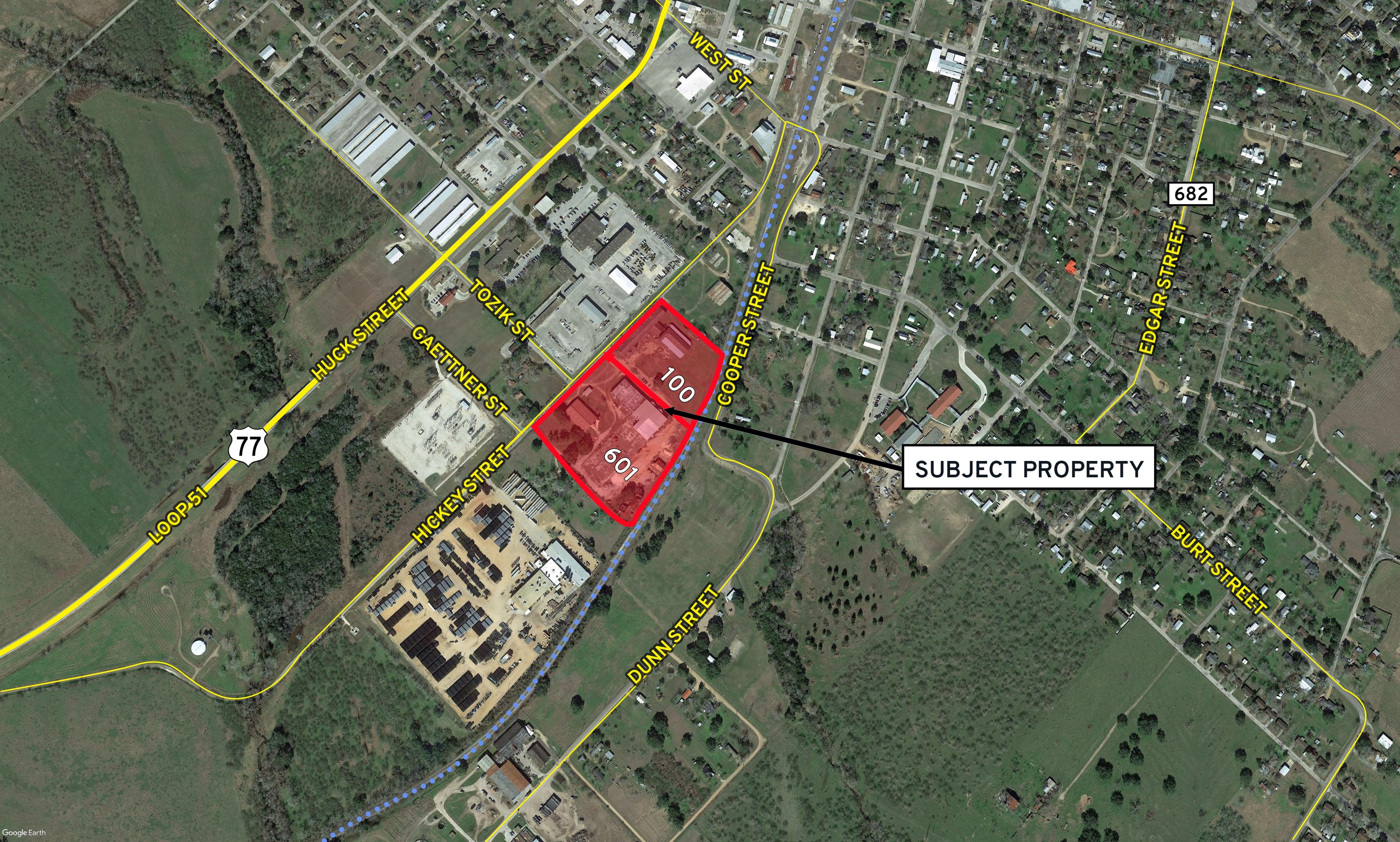 100 Hickey St, Yoakum, TX 77995