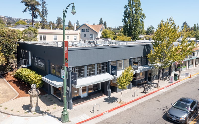 2961 College Ave, Berkeley, CA 94705
