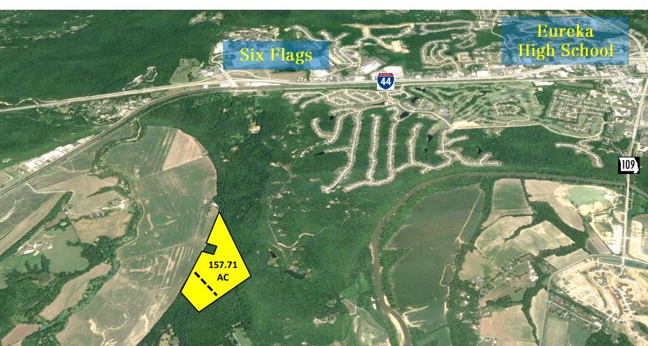 5954 Horneker Rd, Pacific, MO 63069