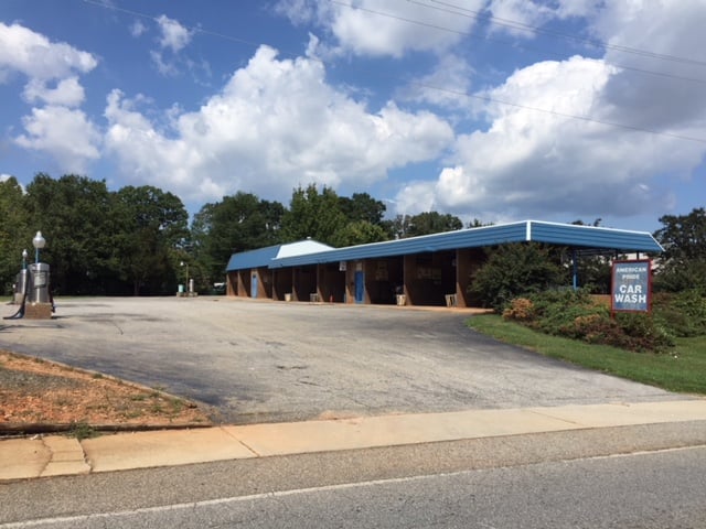 207 E Butler Rd, Mauldin, SC 29662