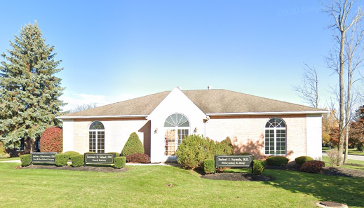 115 Professional Pkwy, Lockport, NY 14094
