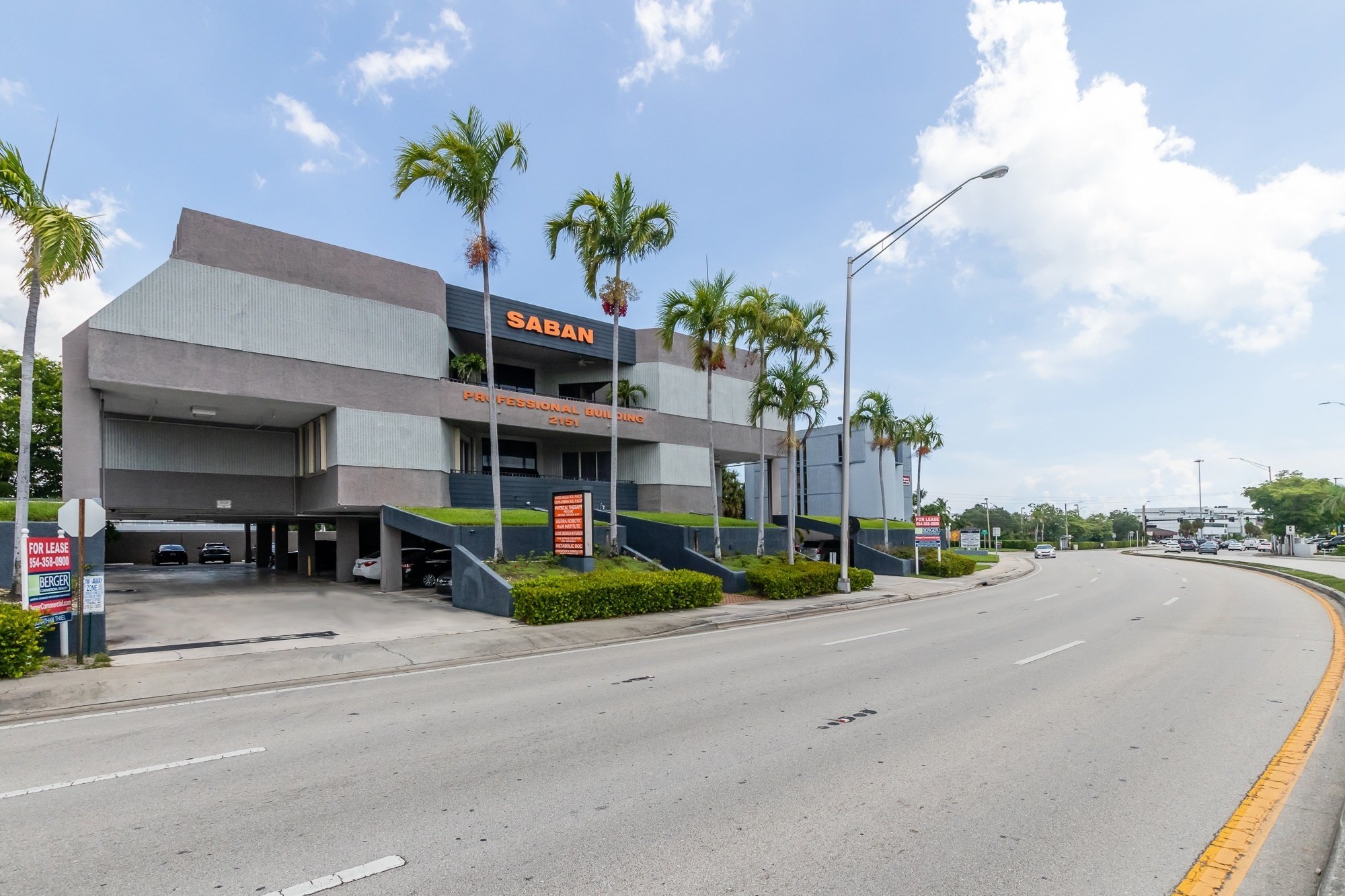 2151 E Commercial Blvd, Fort Lauderdale, FL 33308