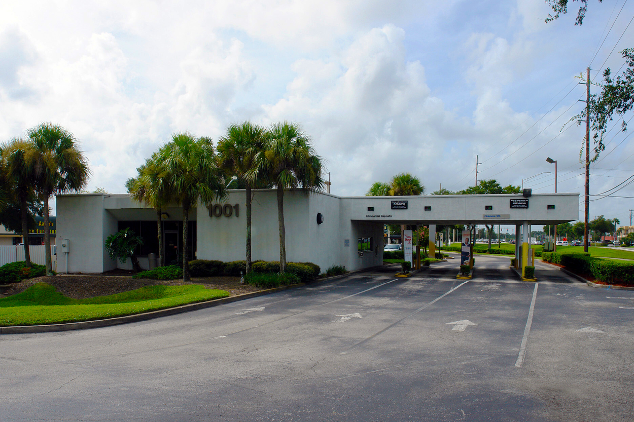 1001 Red Bug Lake Rd, Casselberry, FL 32707