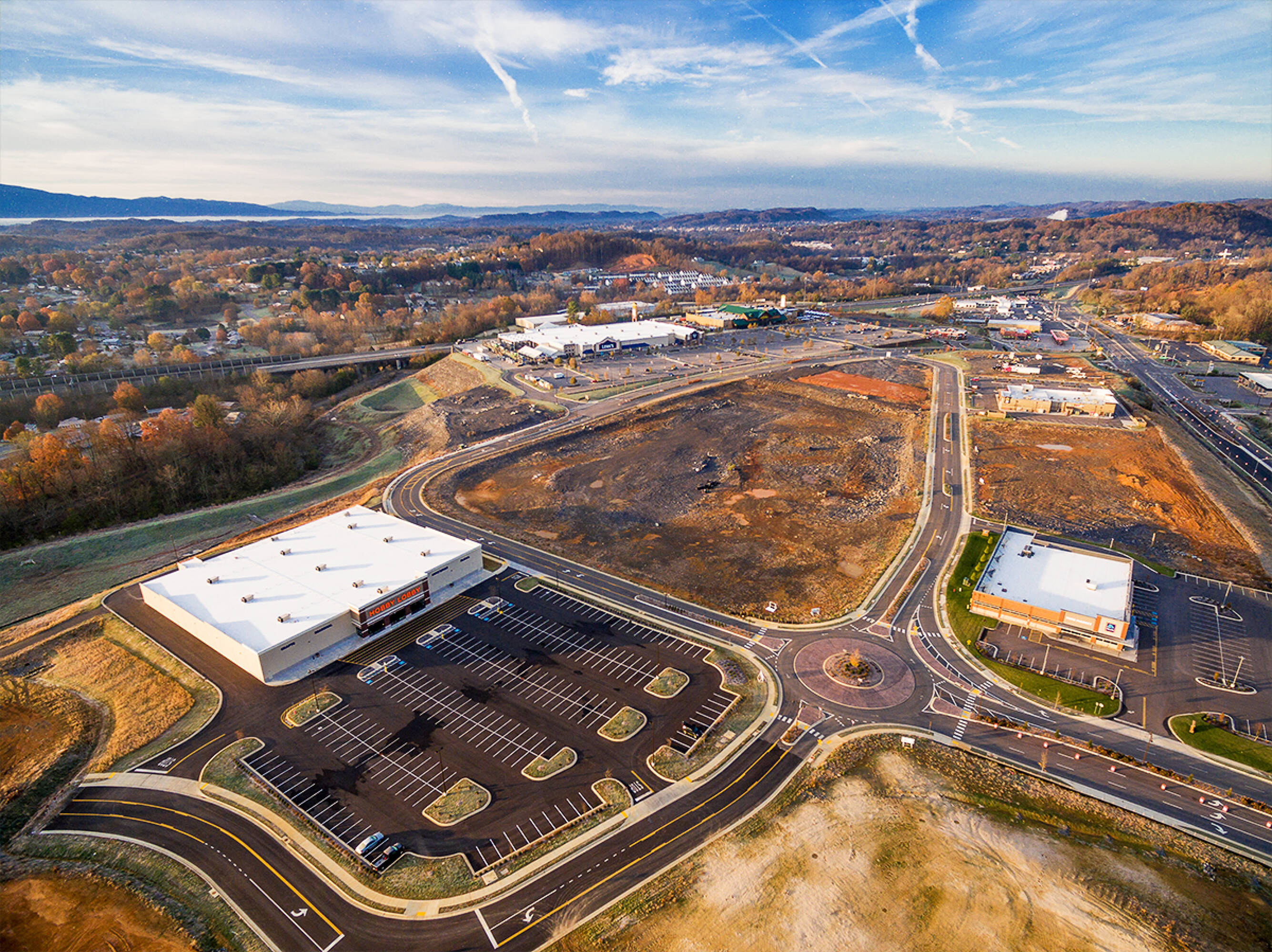 Falls Blvd, Bristol, VA 24202