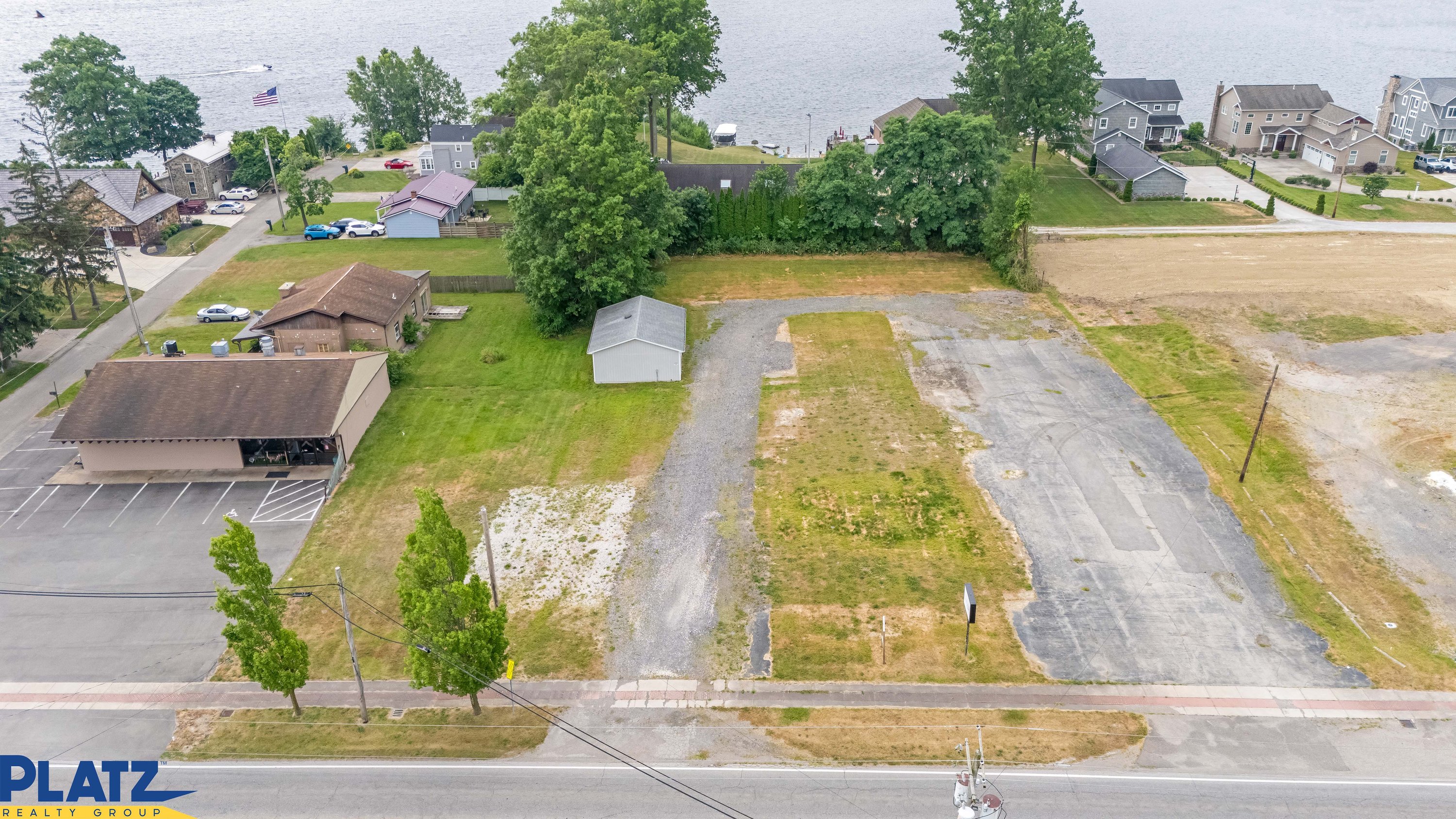 17679 Mahoning Ave, Lake Milton, OH 44429