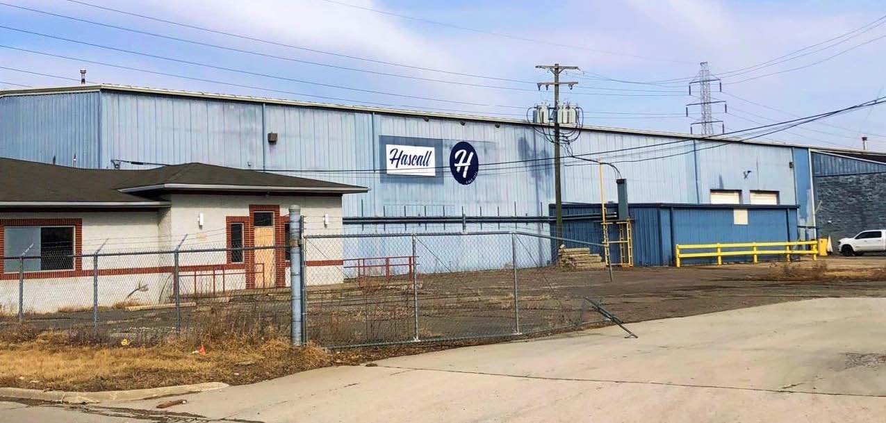 64 Mill St, Ecorse, MI 48229