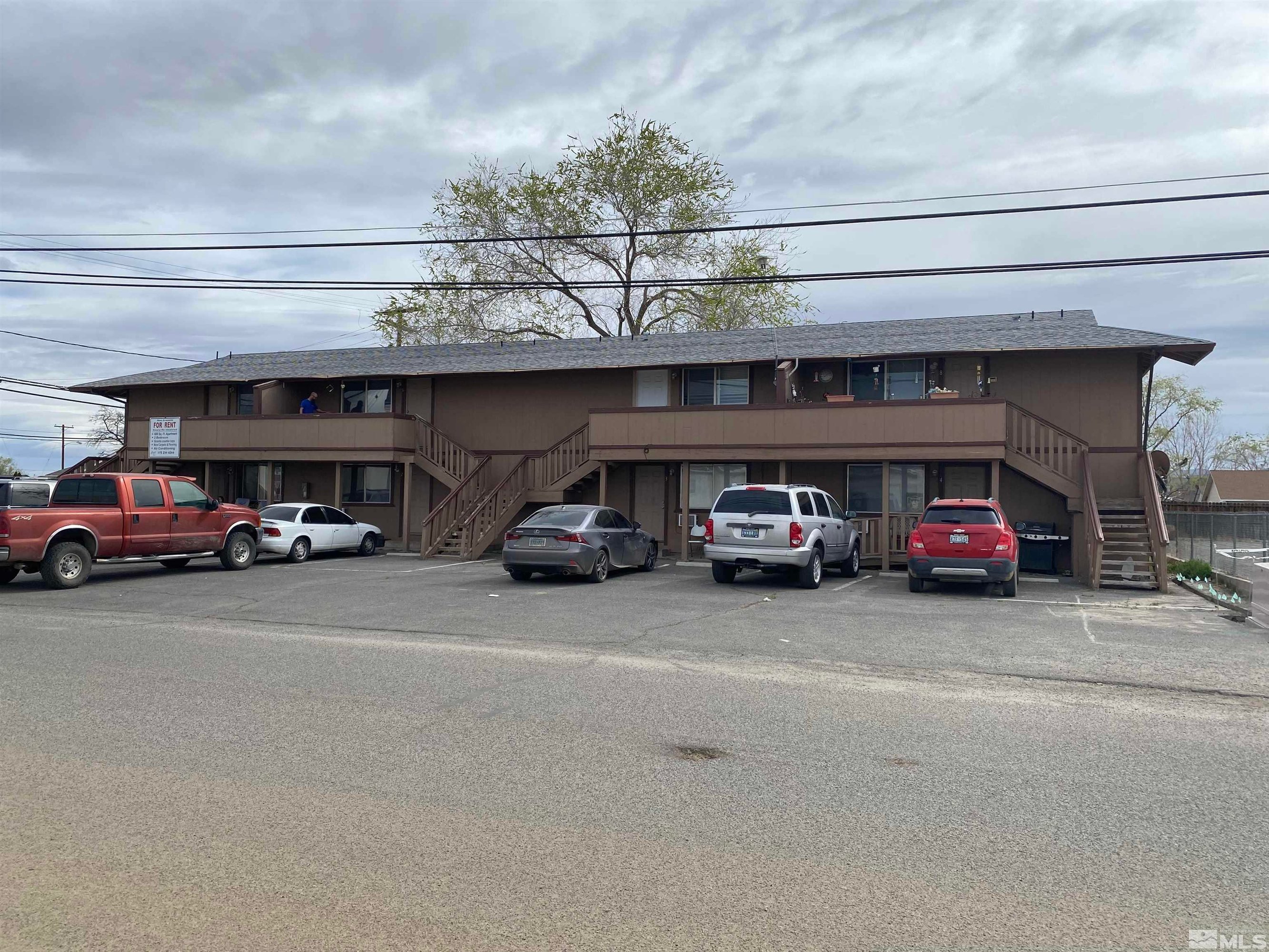 130 N Oregon St, Yerington, NV 89447