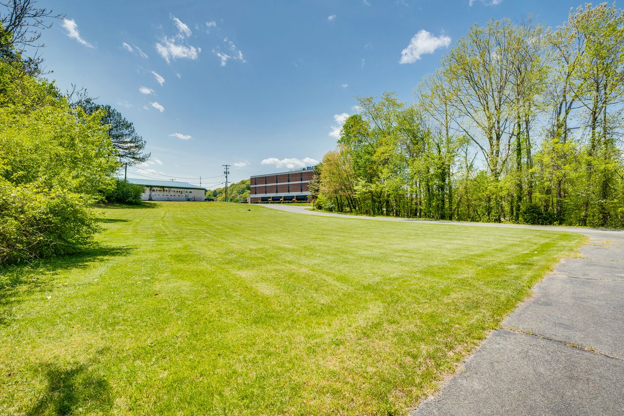 150 Clinic Dr, Kingsport, TN 37663