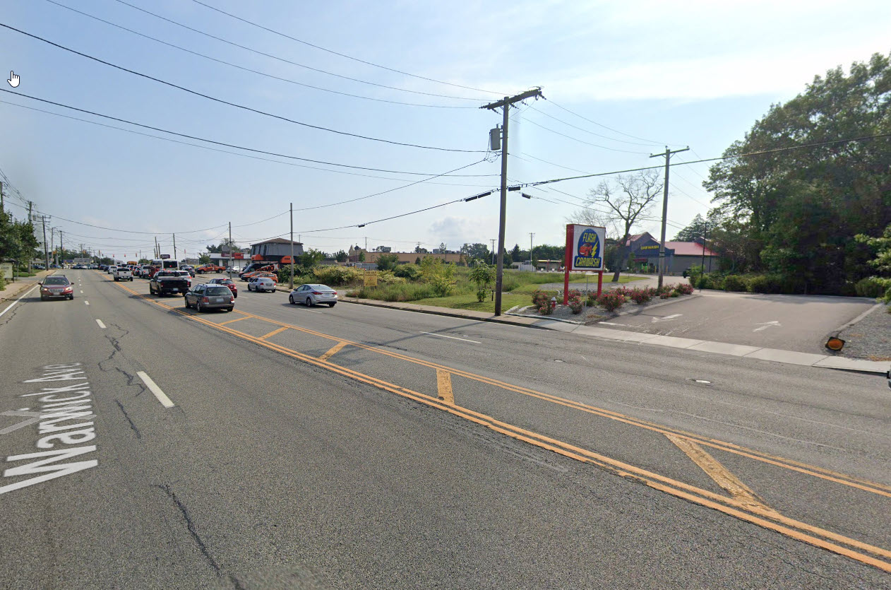 1533 Warwick Ave, Warwick, RI 02889