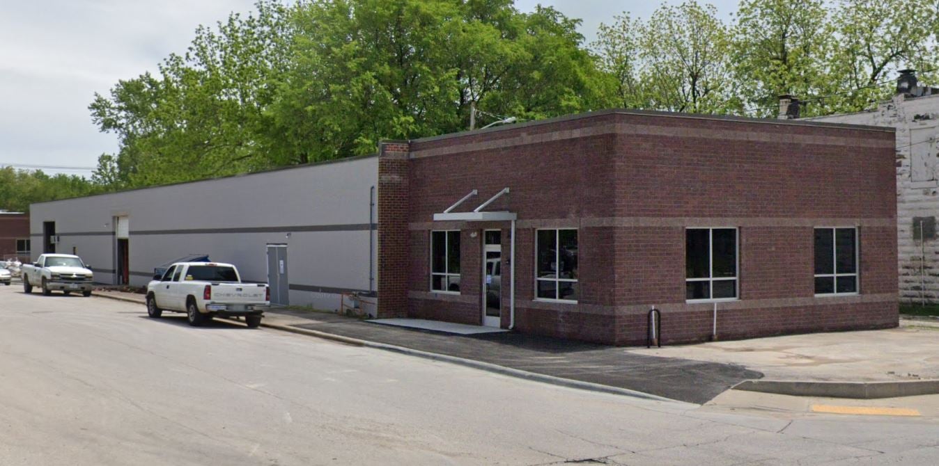 1920 N National Ave, Springfield, MO 65803