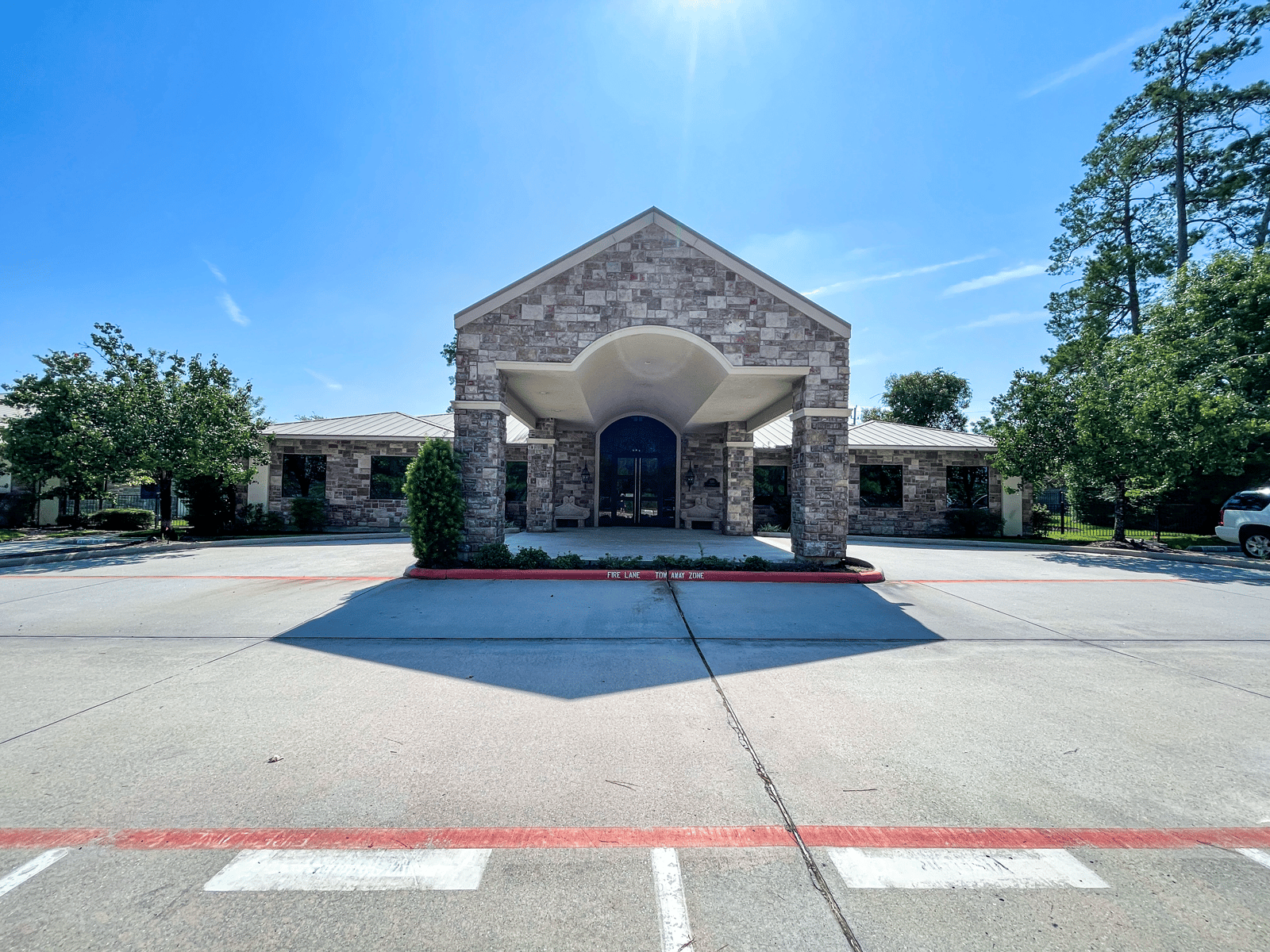 819 Crossbridge Dr, Spring, TX 77373