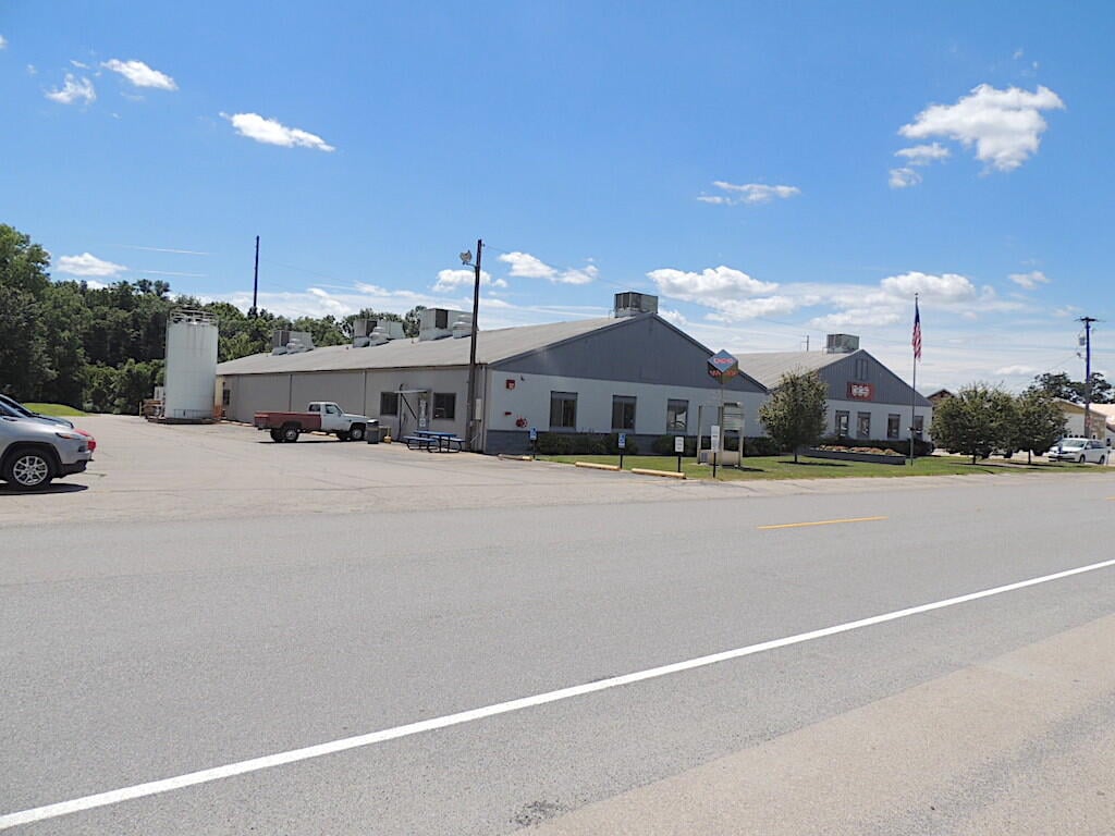 20175 W Mill Rd, Galesville, WI 54630