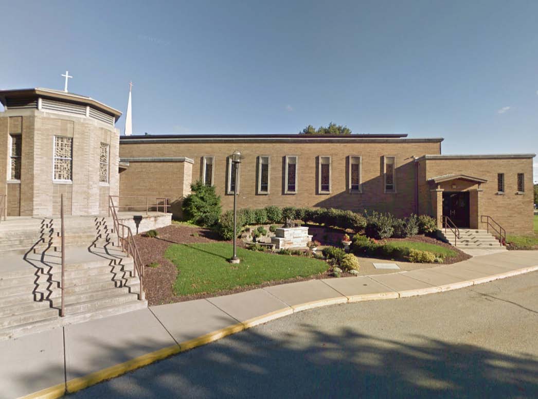 111 Erhardt Dr, Penn Hills, PA 15235