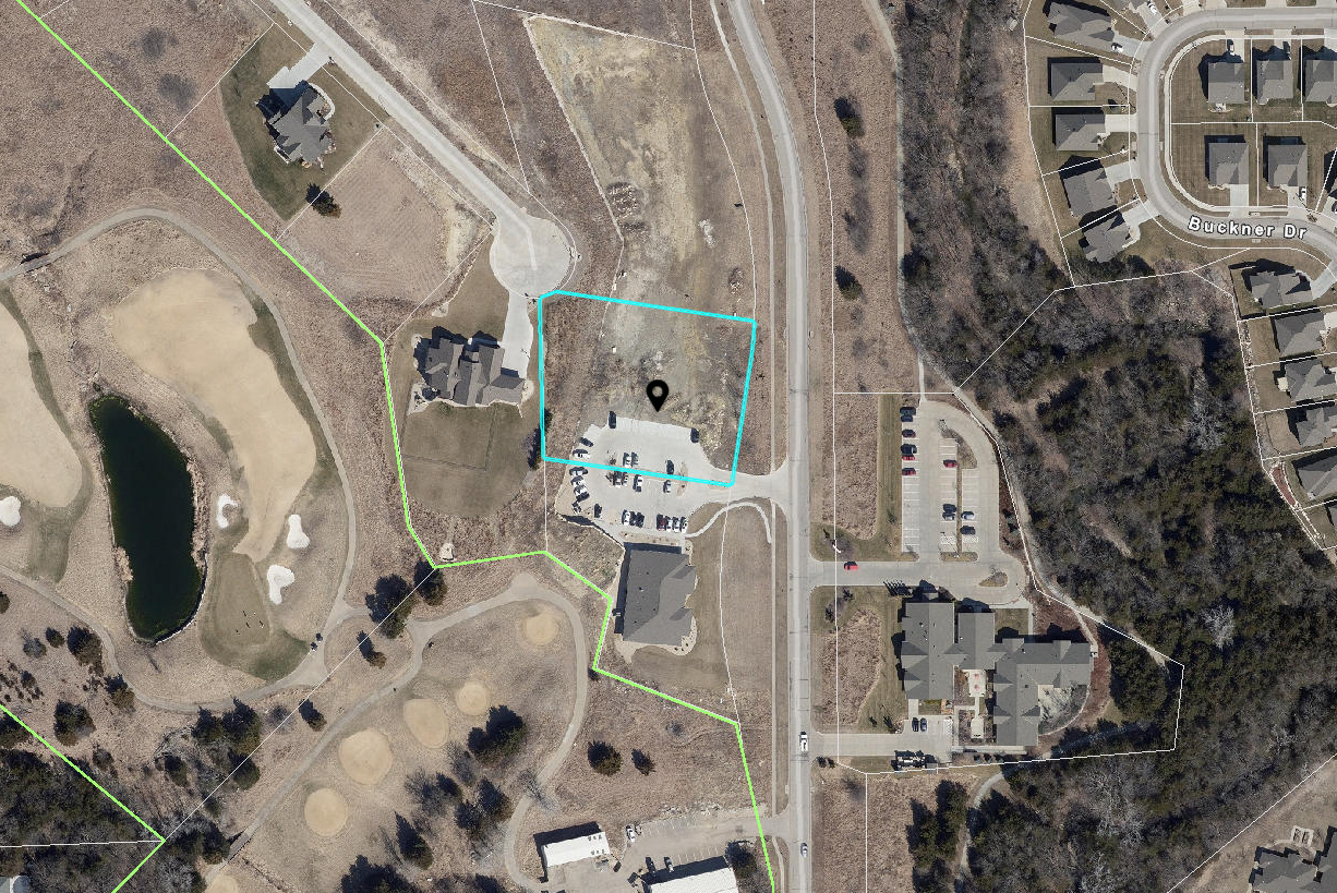 3804 Vanesta Dr, Manhattan, KS 66503