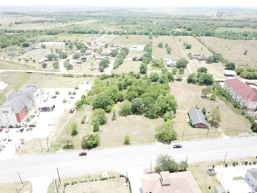 5606 7Th St, Bay City, TX 77414