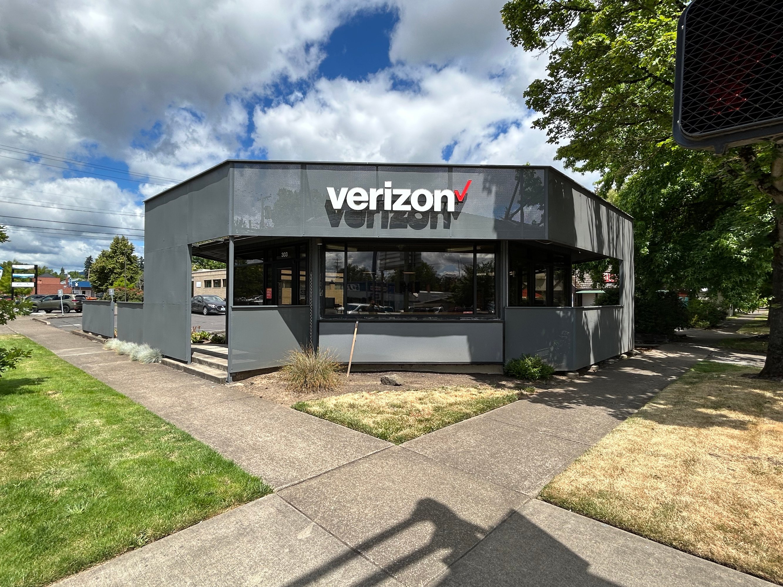 303 NW Harrison Blvd, Corvallis, OR 97330