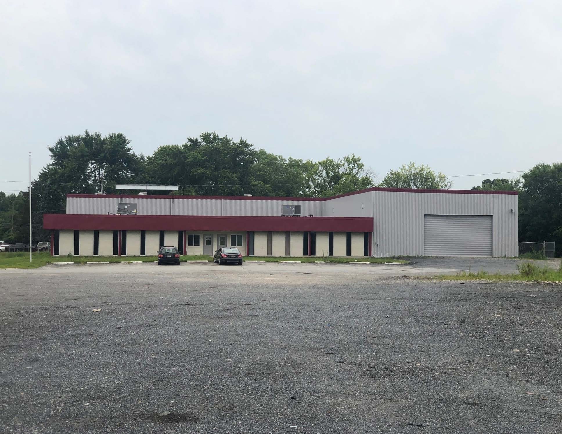 335 Airport Rd, New Castle, DE 19720