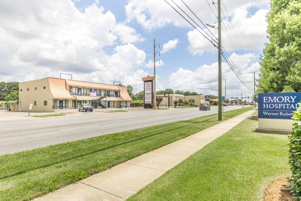1624 Watson Blvd, Warner Robins, GA 31093