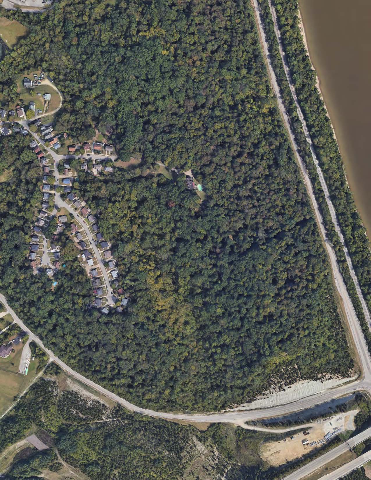 150 Shamrock Ln, Fort Thomas, KY 41075