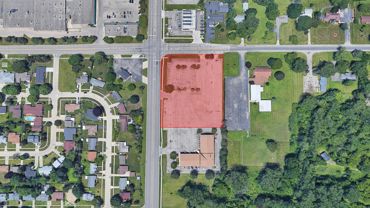 1341 S Center Rd, Burton, MI 48509