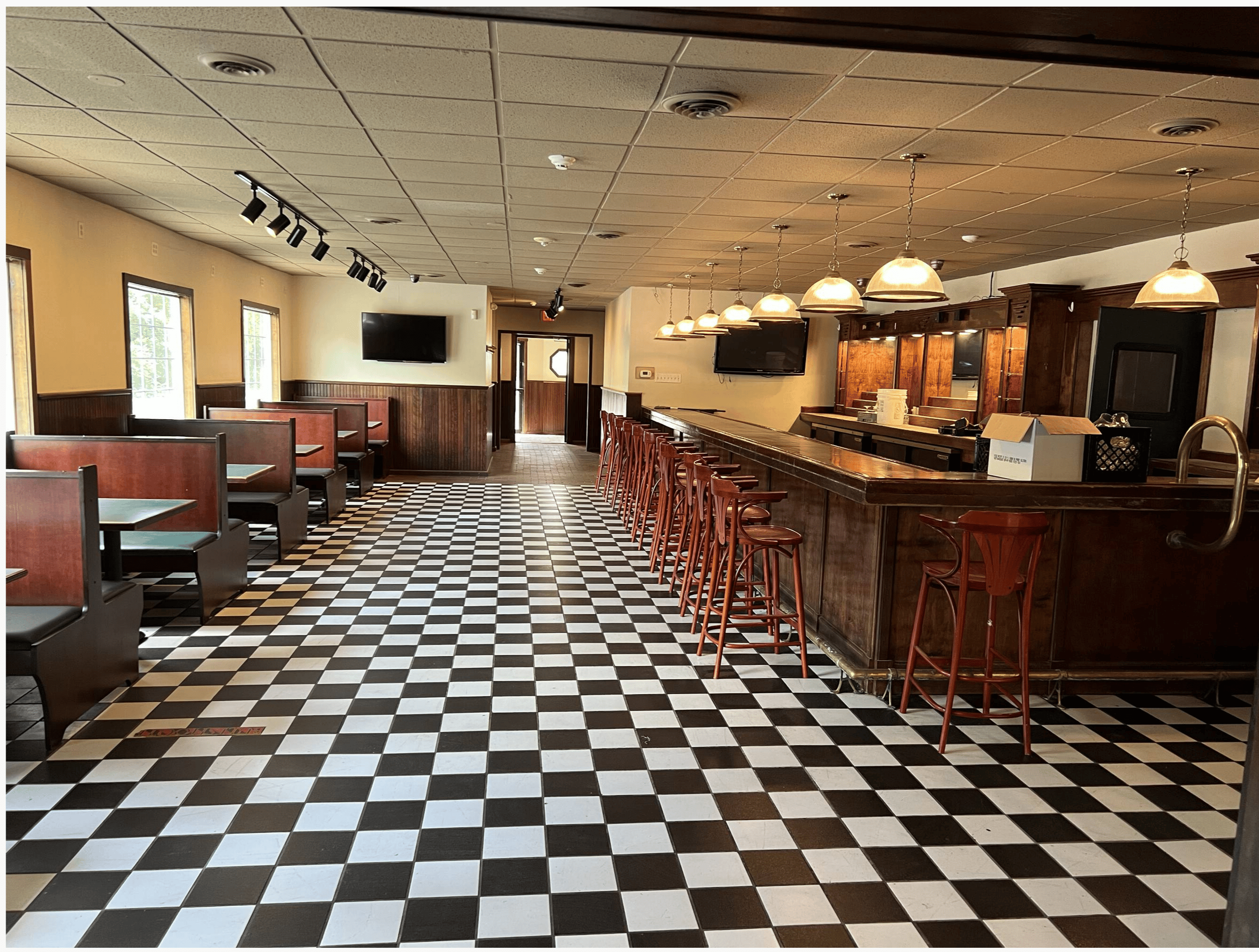 607 Coldwater Rd, Rochester, NY 14624