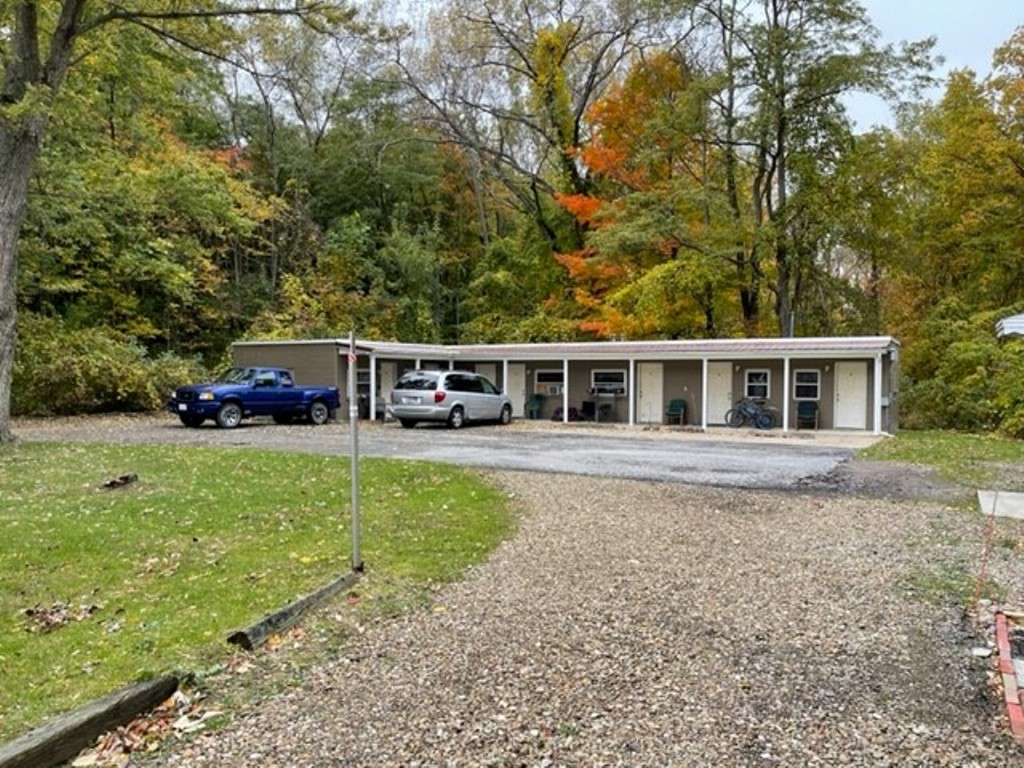 5940 East Lake Rd, Erie, PA 16511