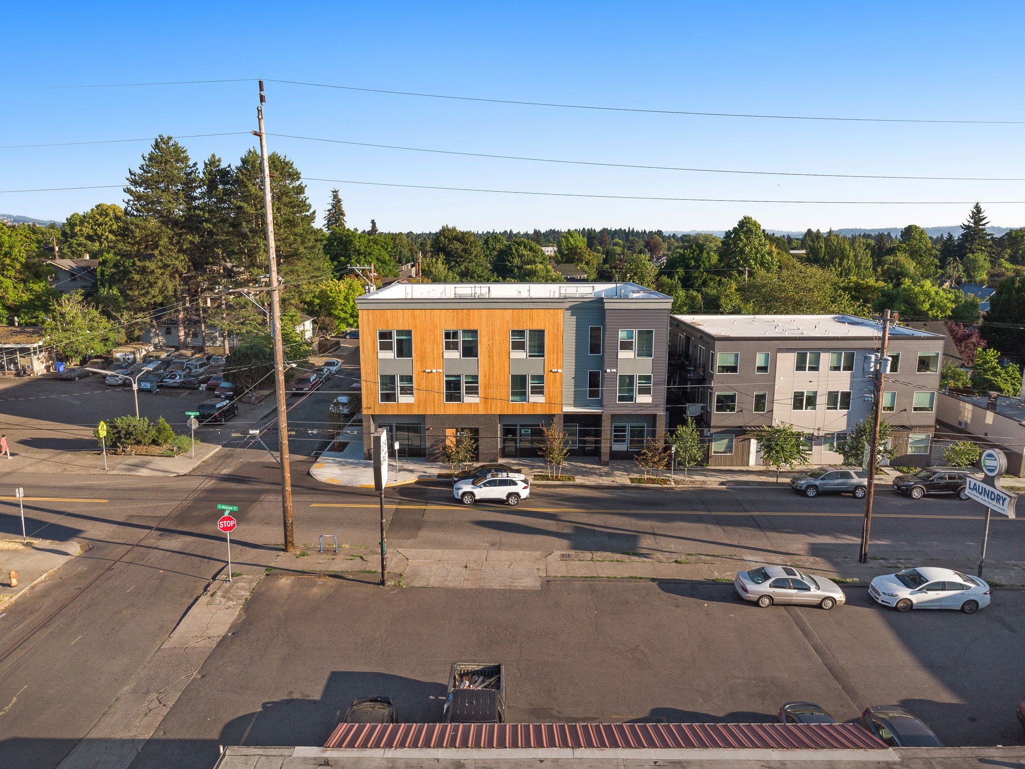 4738 SE Belmont St, Portland, OR 97215