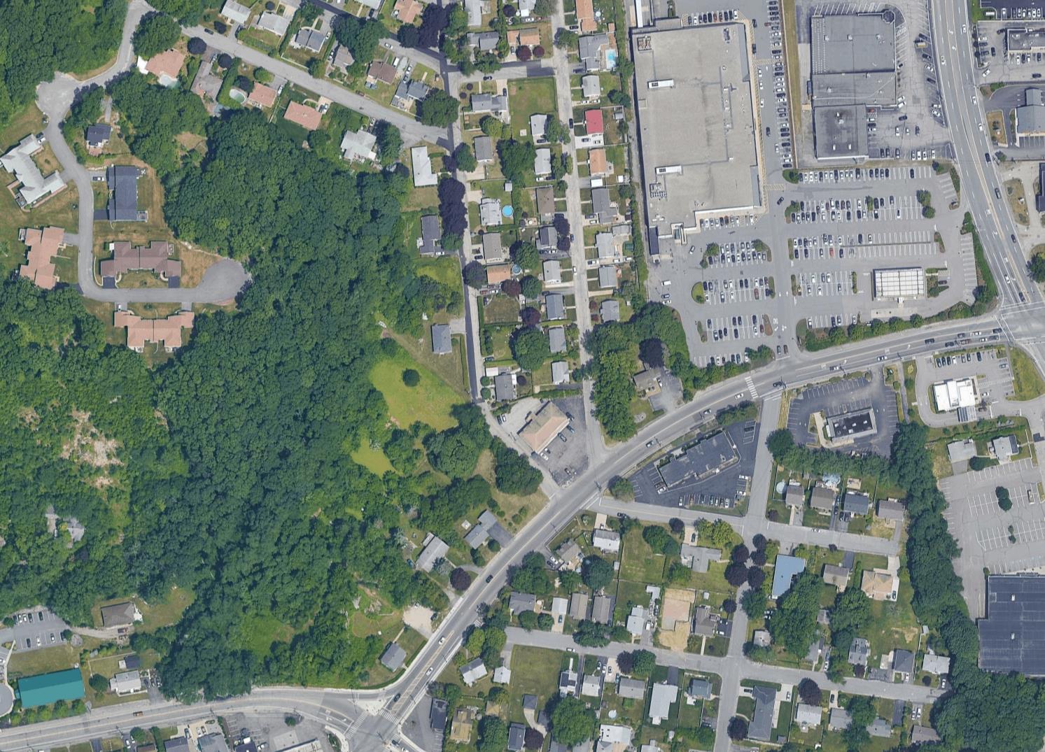 275 Phenix Ave, Cranston, RI 02920