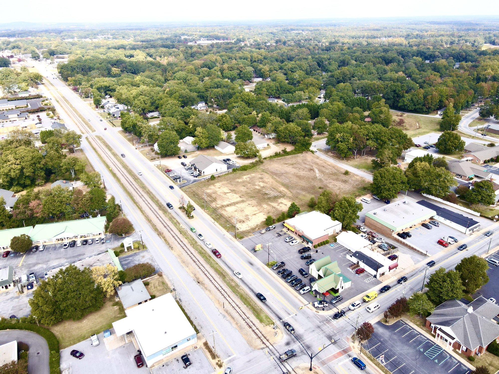208 NE Main St, Simpsonville, SC 29680