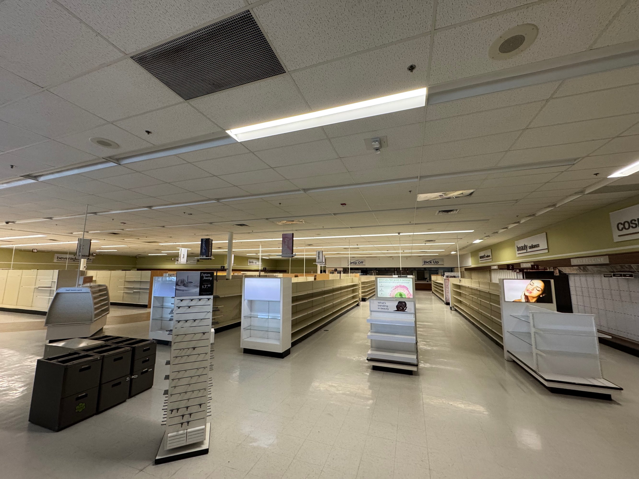 2887523