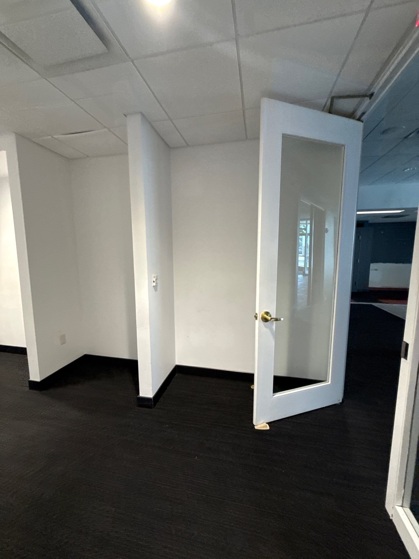 3885840