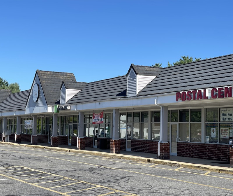 614 Nashua St, Milford, NH 03055