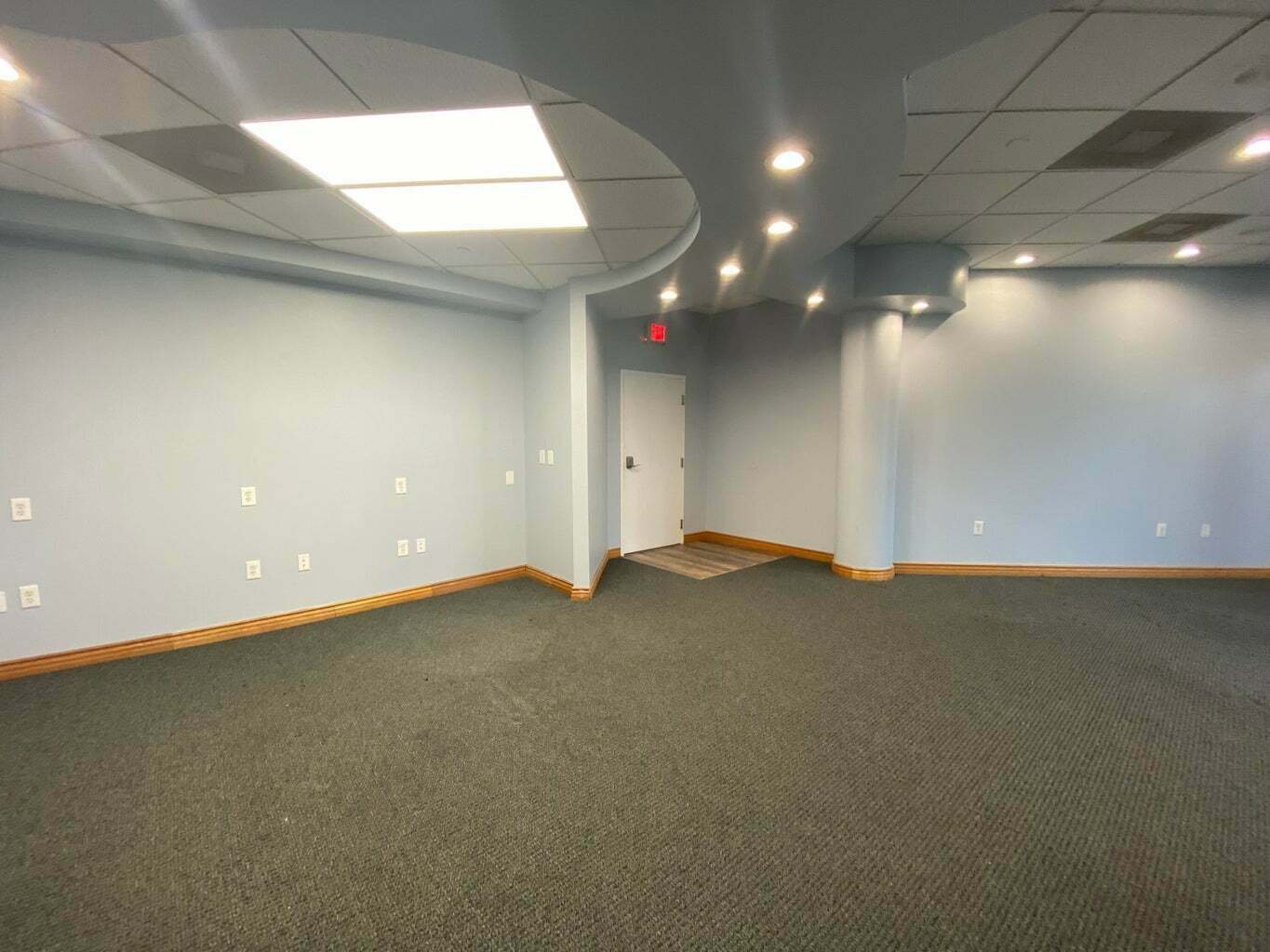 3879096