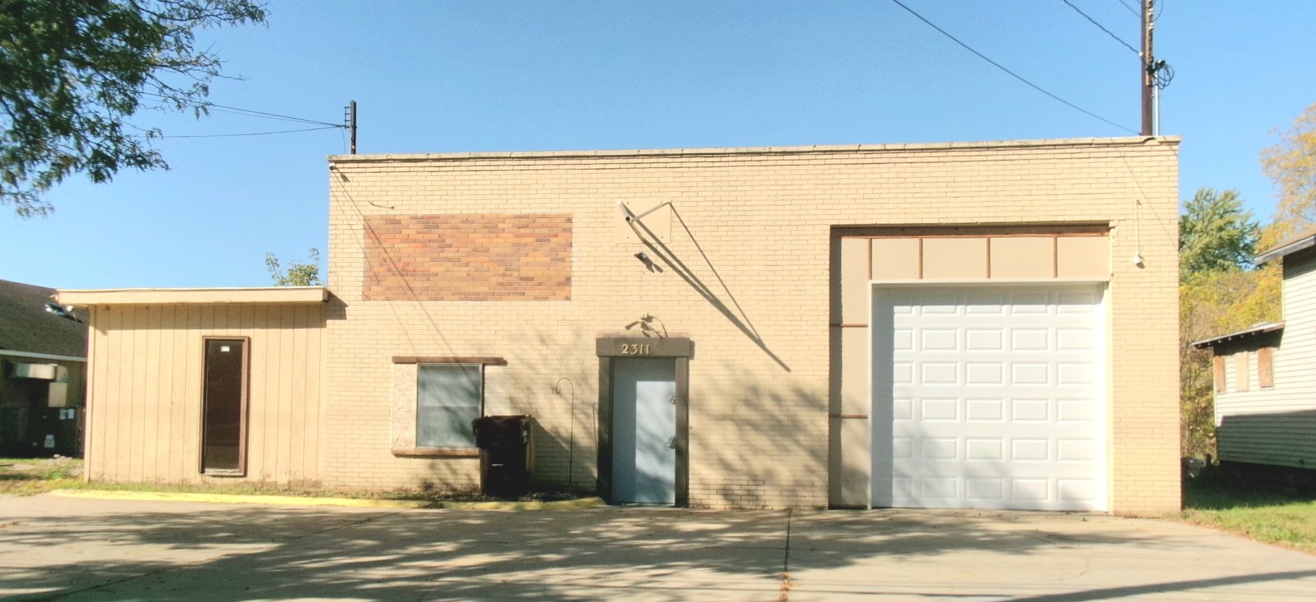 2311 N High St, Lansing, MI 48906