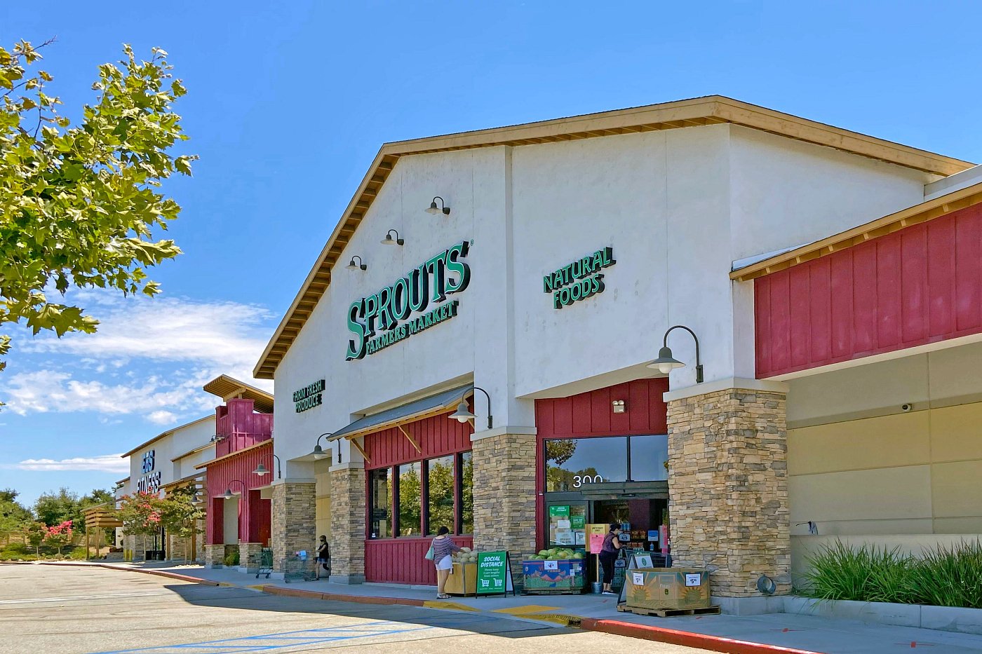 32413 Temecula Pkwy, Temecula, CA 92592