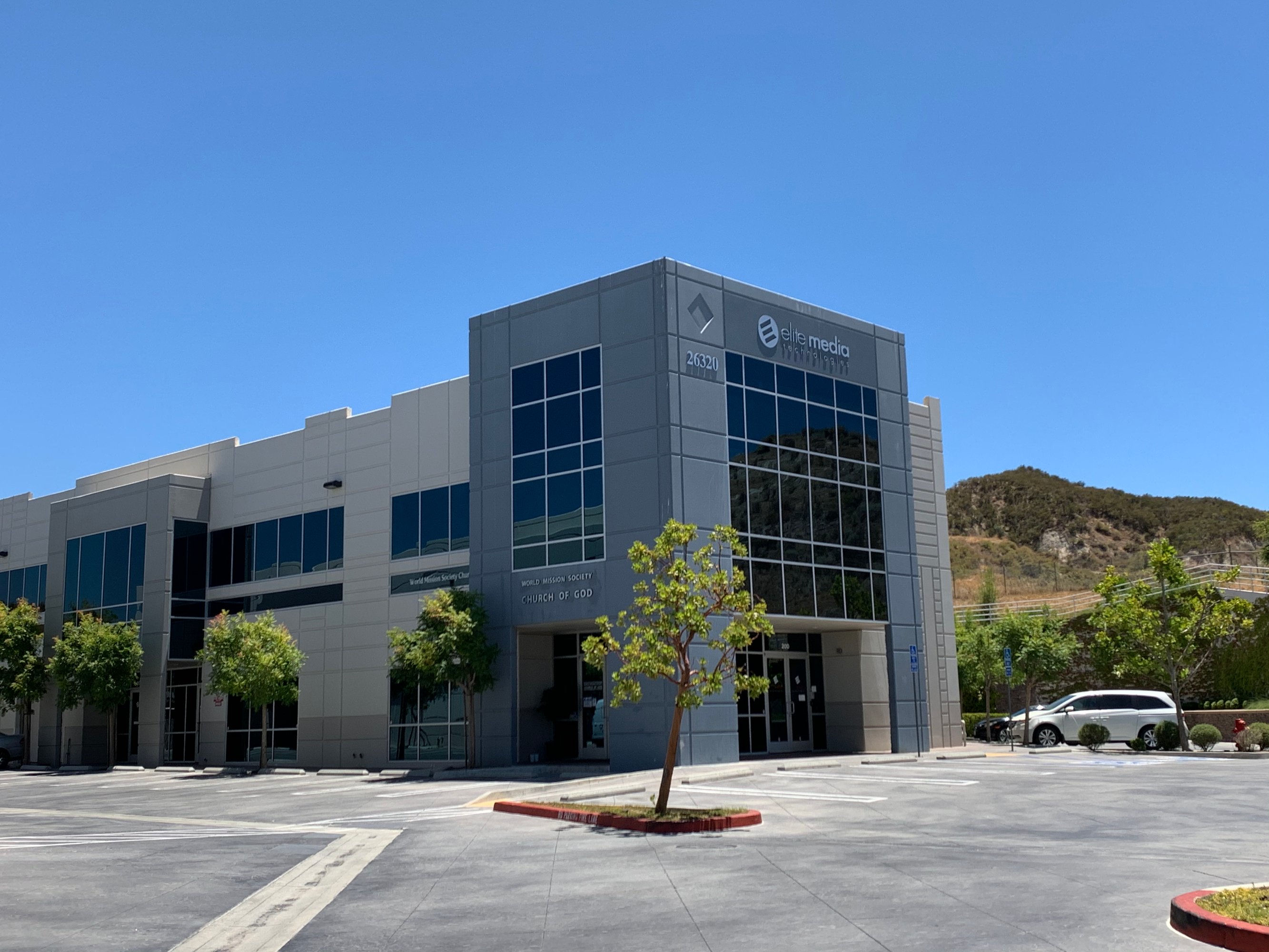 26320 Diamond Pl, Santa Clarita, CA 91350